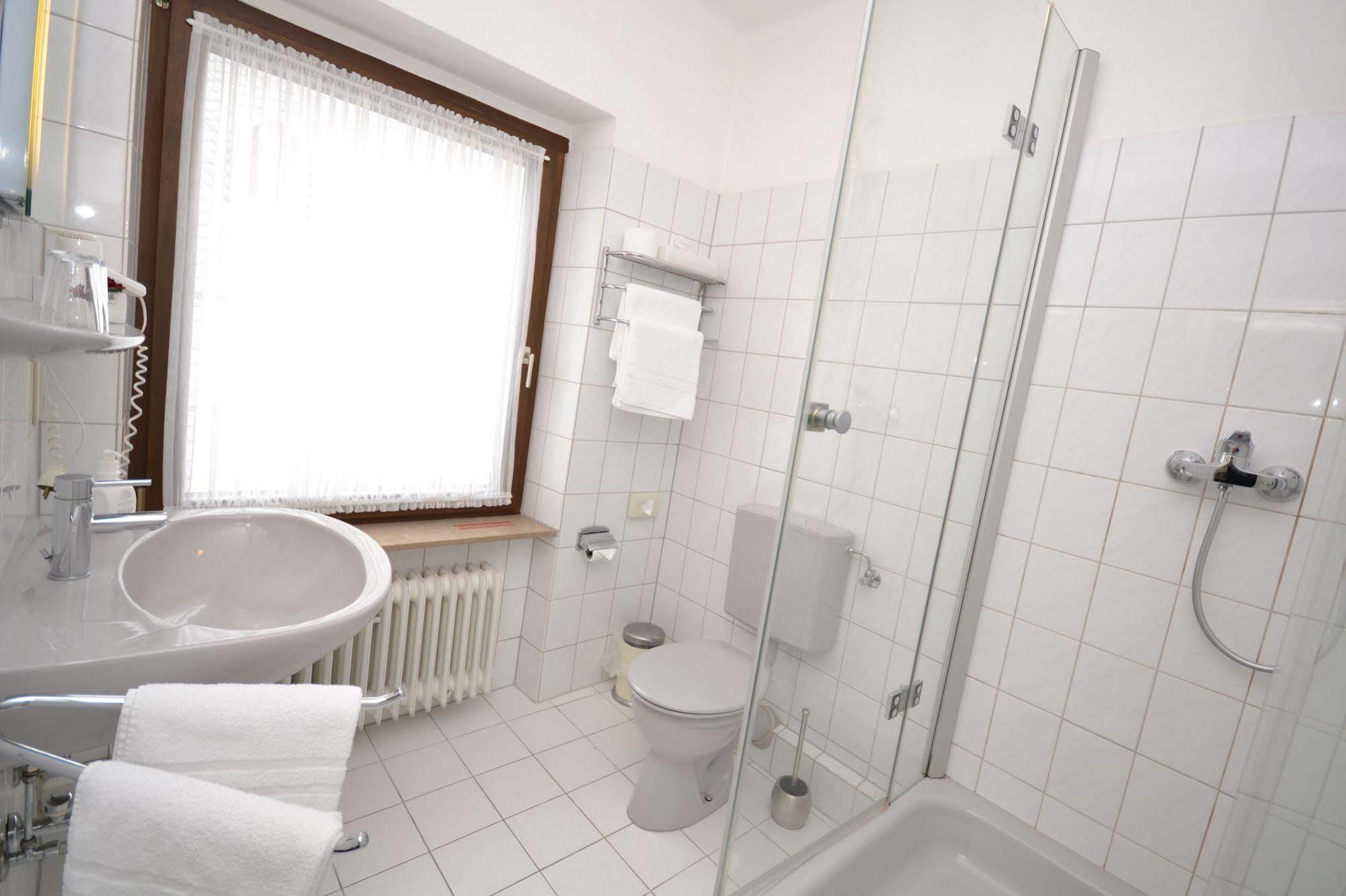 Hotel Binz Commune fusionnée de Commune fusionnée de Bernkastel-Kues Extérieur photo