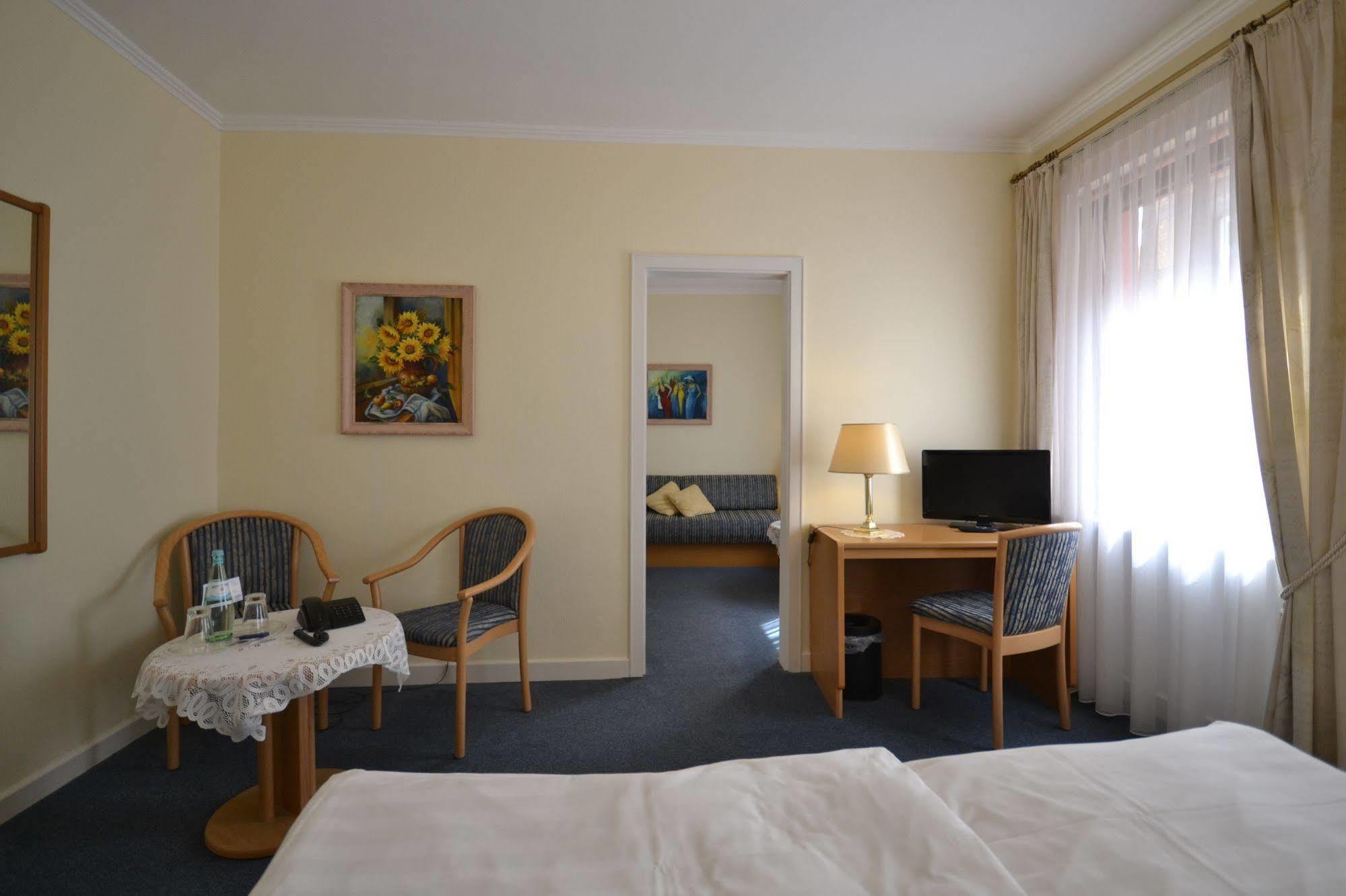 Hotel Binz Commune fusionnée de Commune fusionnée de Bernkastel-Kues Extérieur photo