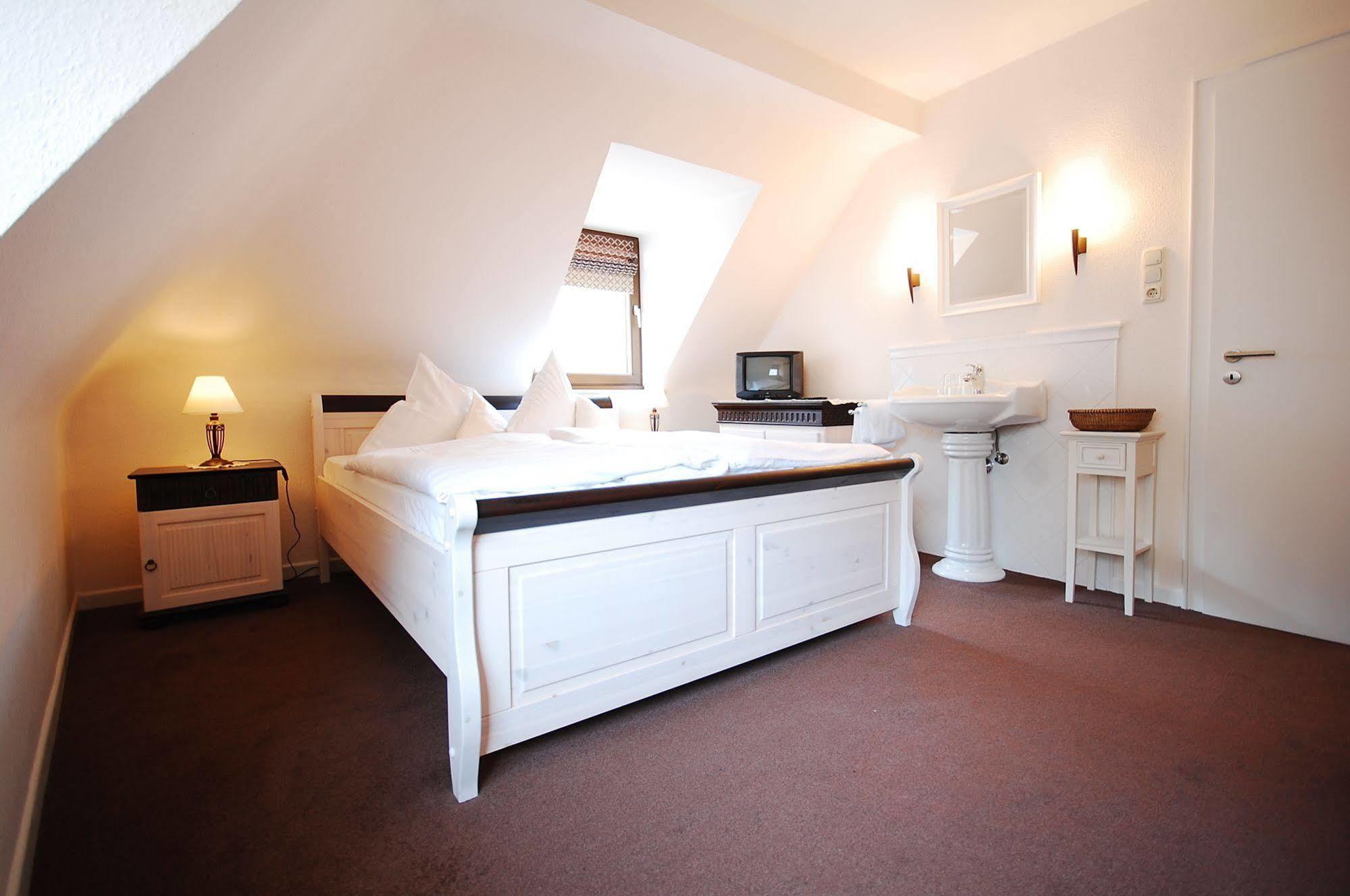 Hotel Binz Commune fusionnée de Commune fusionnée de Bernkastel-Kues Extérieur photo